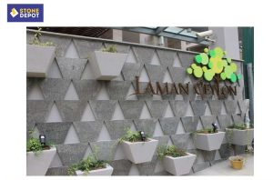 batu-alam-andesit-pagar-dinding-laman-ceylon-resort